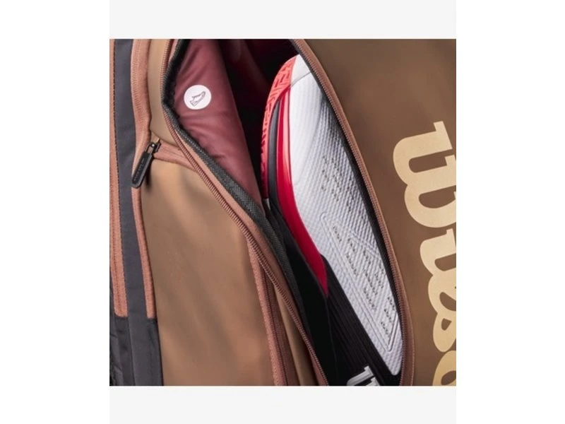 Wilson Super Tour Pro Staff V14 Backpack 8 Wilson Super Tour Pro Staff V14 Backpack - Image 6